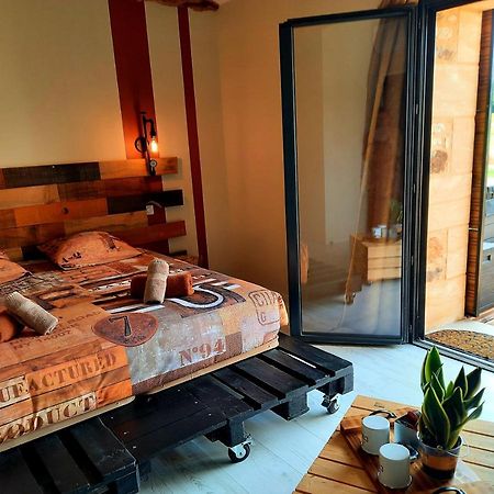 Bien Etre Simple Hotel Villajou Ngoại thất bức ảnh
